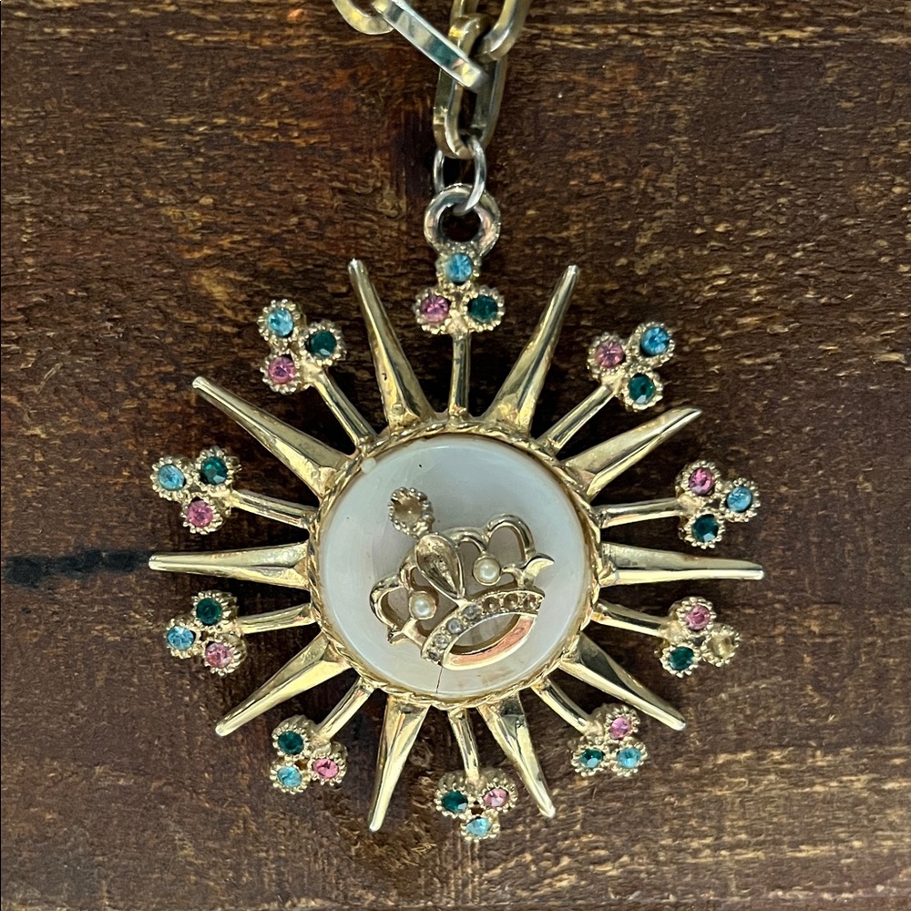 Vintage Coro Crown Gold and Multicolor Pendant Necklace Missing Jewels